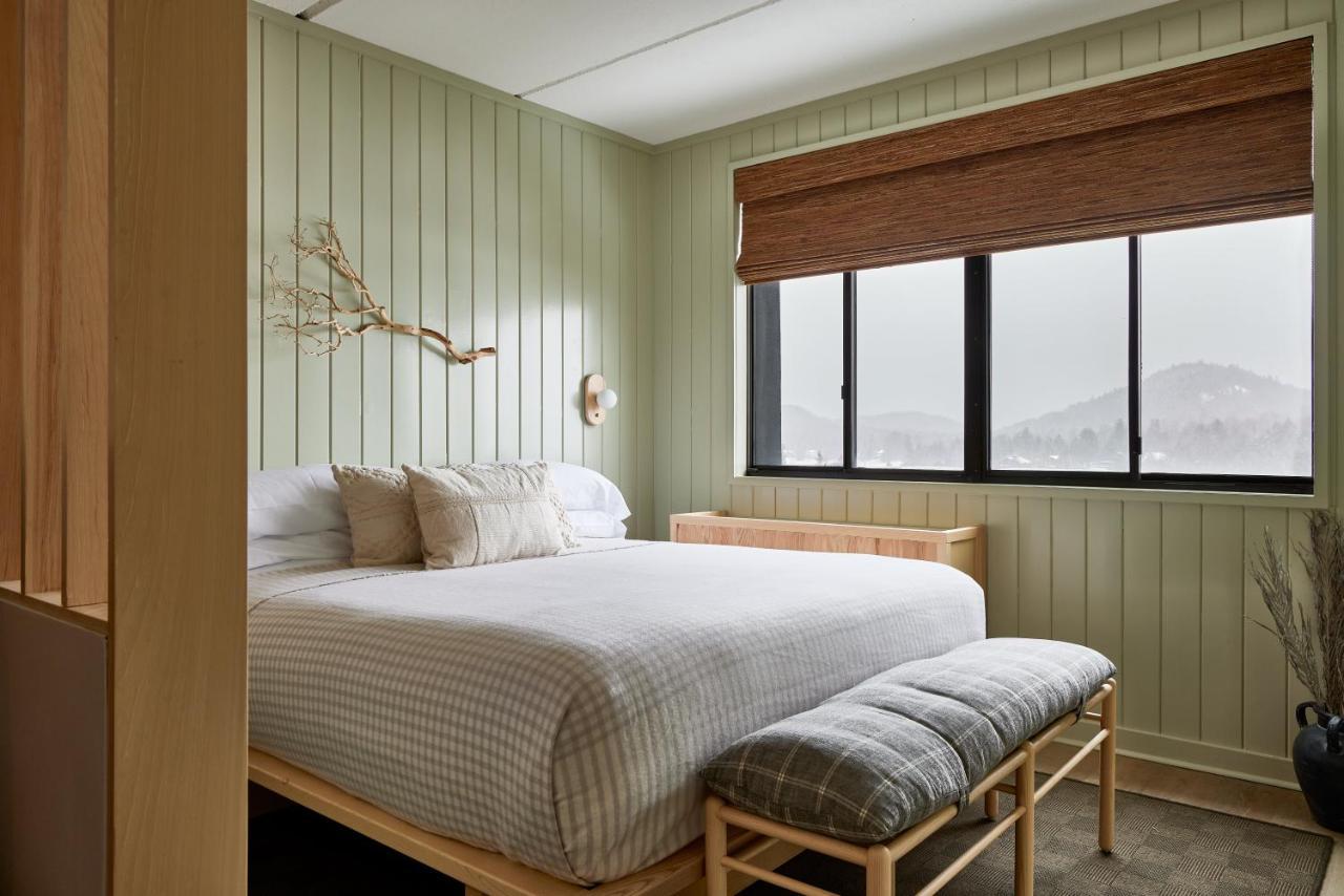 Bluebird Lake Placid Bagian luar foto